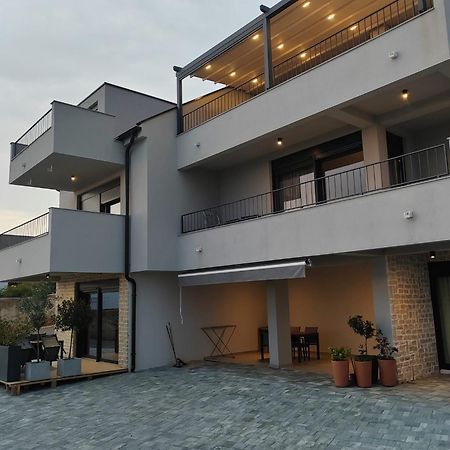 Apartments Divi Sunset View マンドレ エクステリア 写真